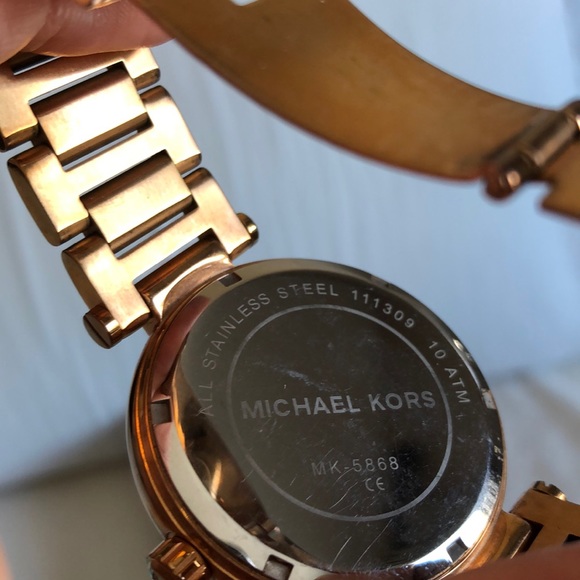 MICHAEL KORS ROSE GOLD DIAMOND FACE WATCH - Picture 10 of 10